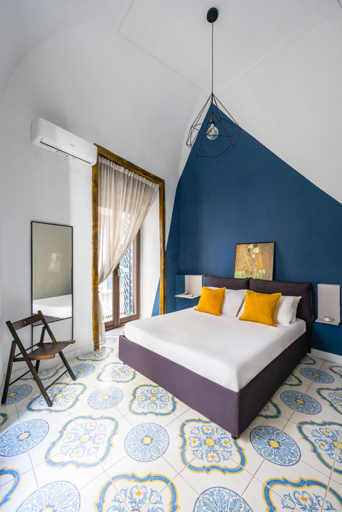 Leticia'S Apartment By Wonderful Italy Napoli Dış mekan fotoğraf