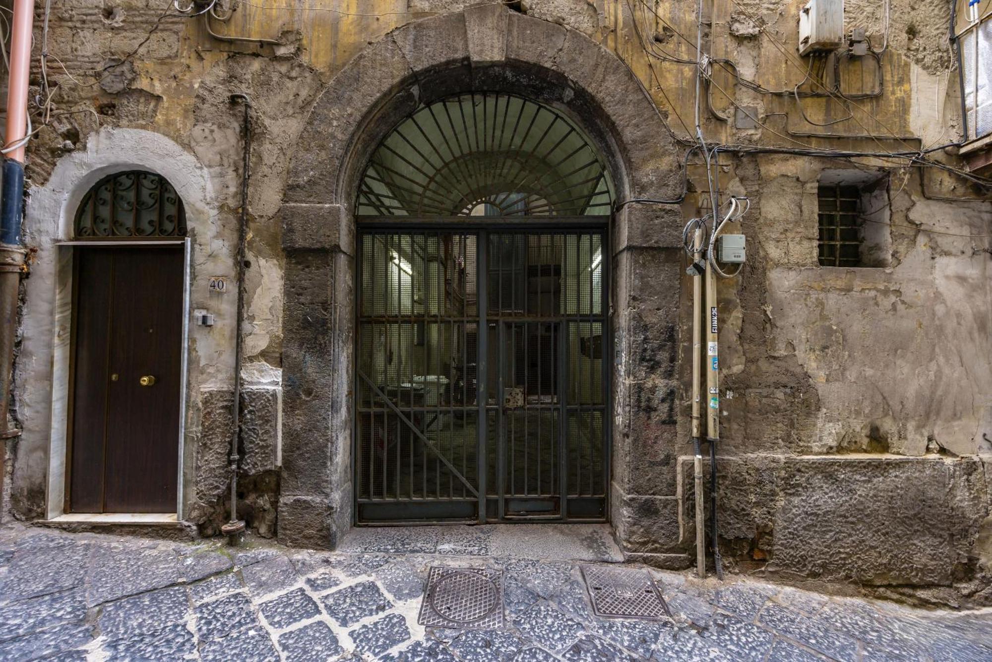 Leticia'S Apartment By Wonderful Italy Napoli Dış mekan fotoğraf
