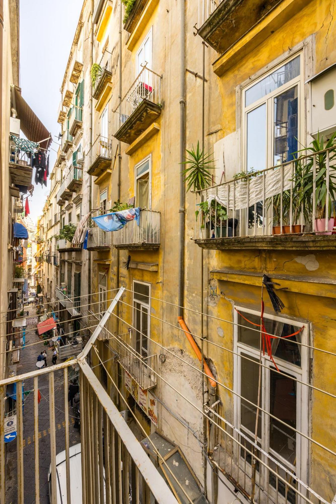 Leticia'S Apartment By Wonderful Italy Napoli Dış mekan fotoğraf